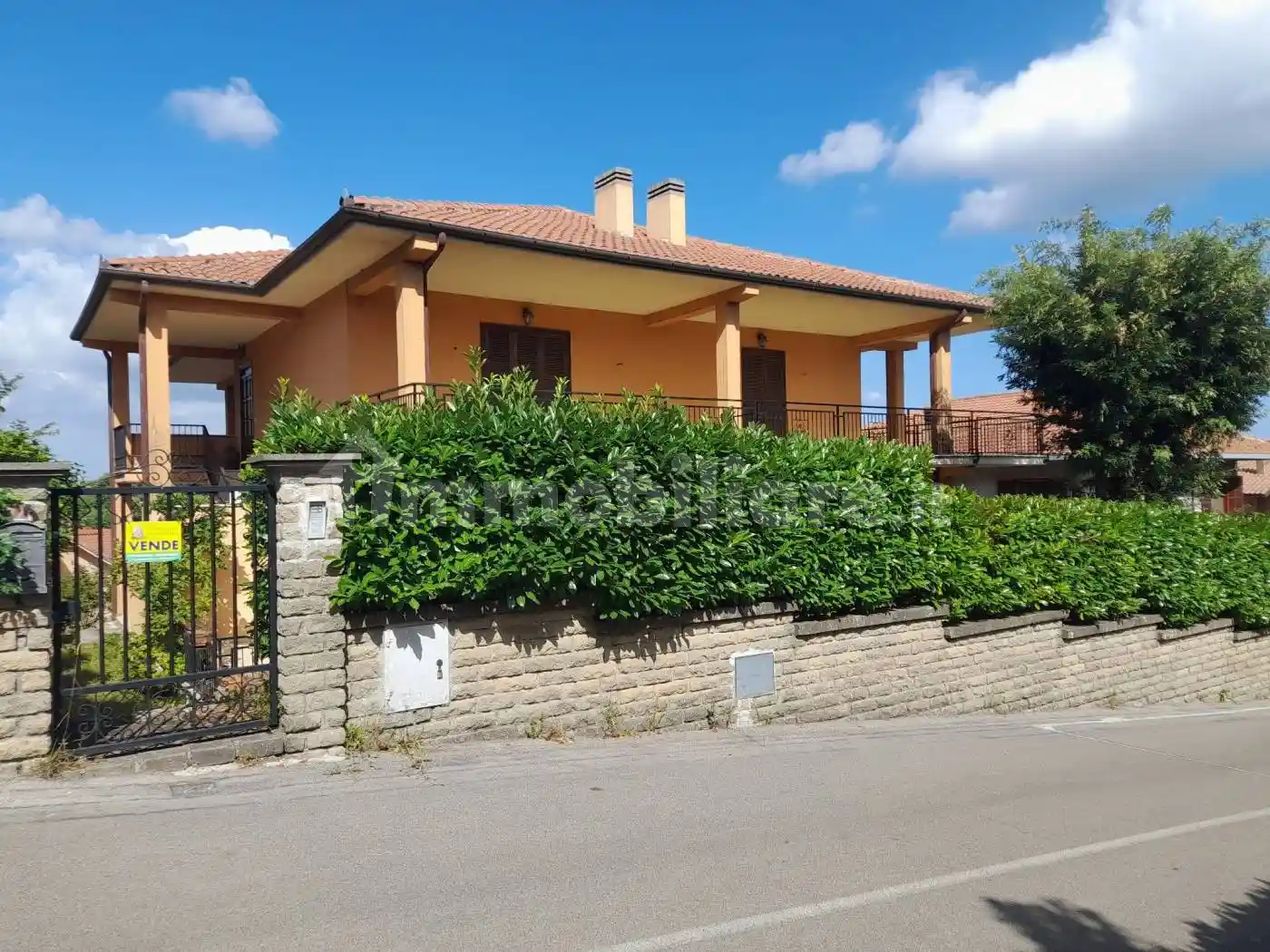 Villa in vendita a Caprarola