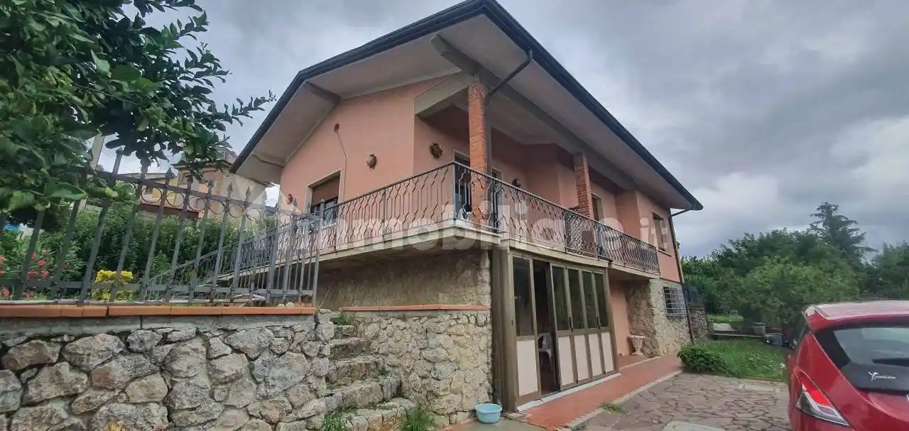 Villa in vendita a Massarosa