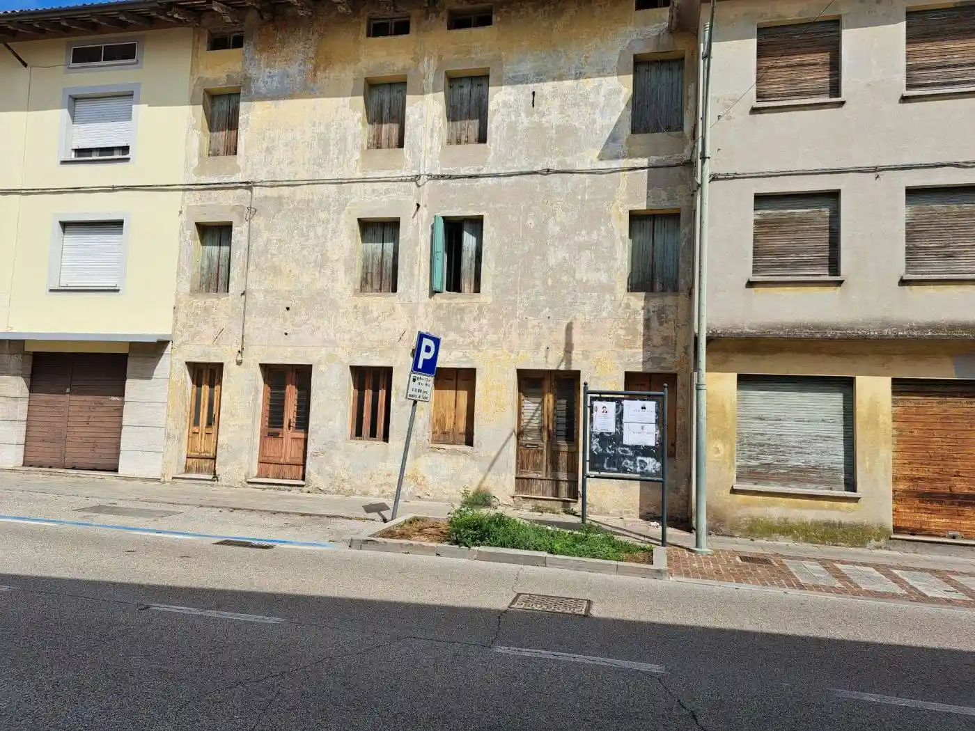 Palazzo - Edificio in vendita a Codroipo