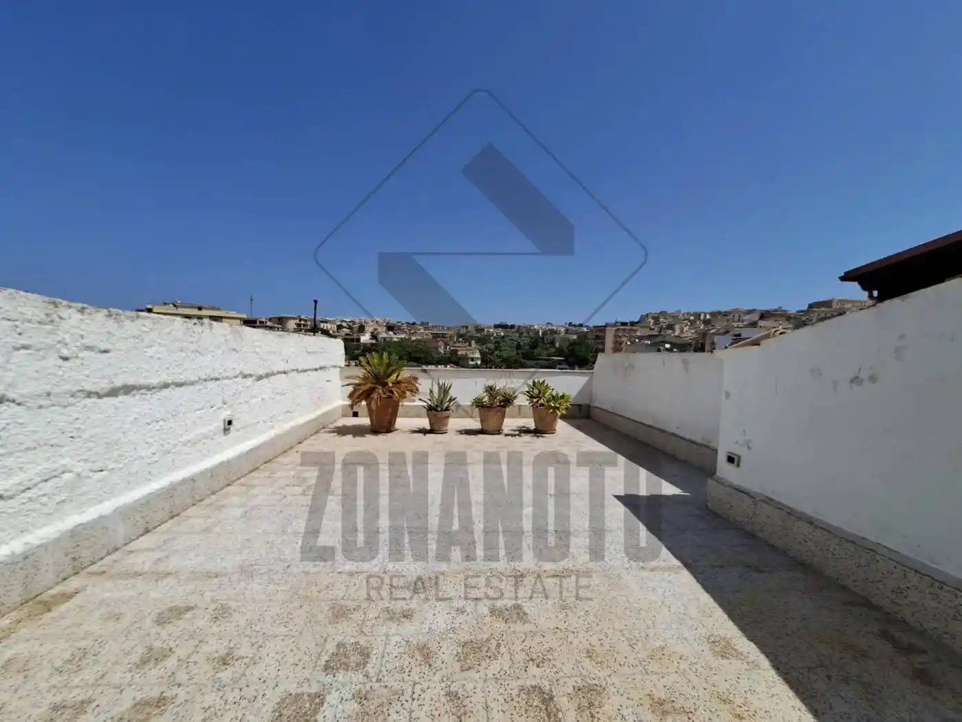 Appartamento in vendita a Noto