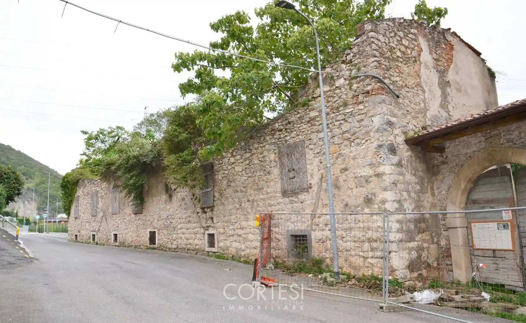 Cascina via Cesare Battisti 83, Centro, Zandobbio - foto 2