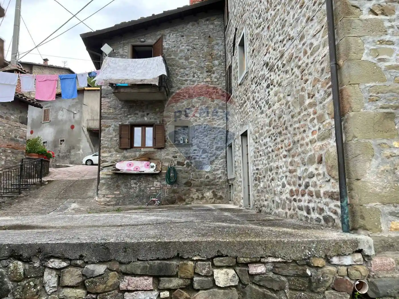 Terratetto plurifamiliare 245 m², da ristrutturare, Villa Collemandina - foto 3