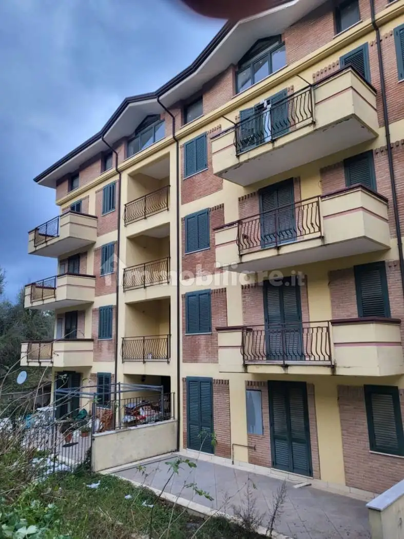 Appartamento in vendita a Chiusano di San Domenico