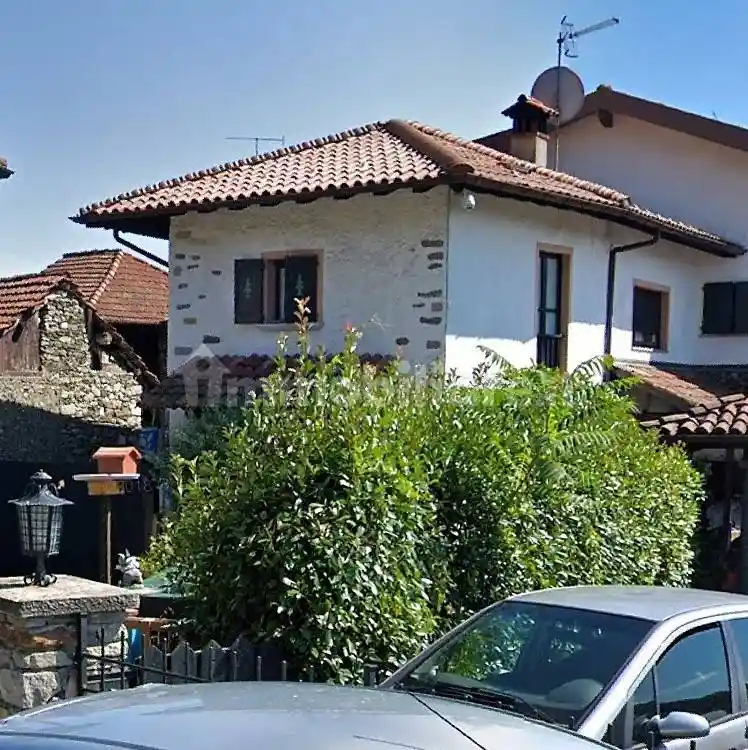 Appartamento in vendita a Stresa