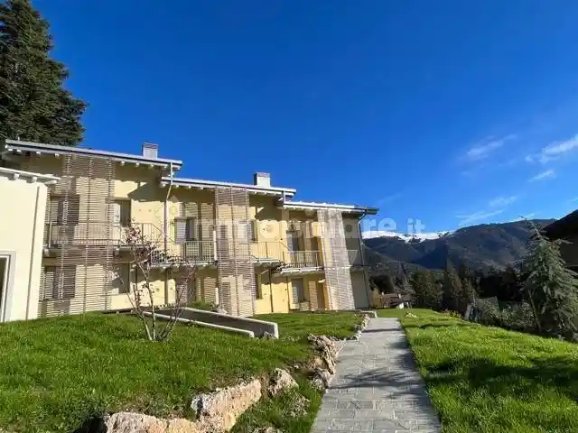Appartamento in vendita a Castione della Presolana