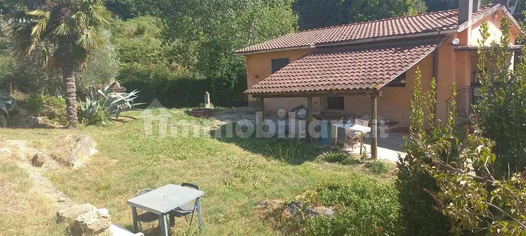 Villa in vendita a Manciano