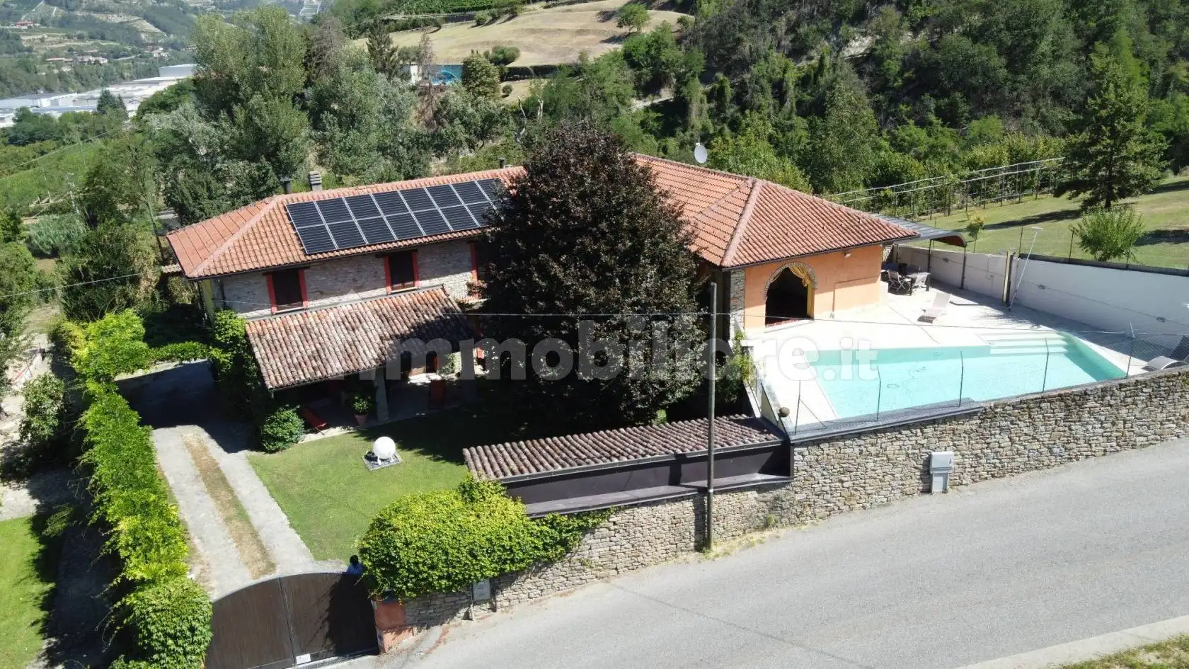 Rustico - Casale in vendita a Cossano Belbo