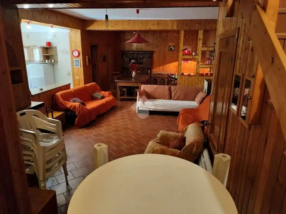 Villa bifamiliare via Catanzaro 1, Camigliatello Silano, Spezzano della Sila - foto 2