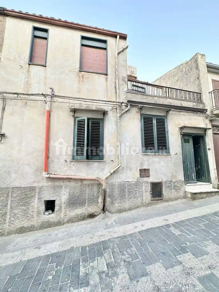 Casa indipendente in vendita a Giuliana