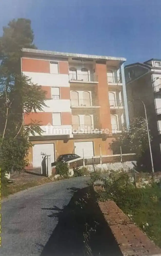 Palazzo - Edificio in vendita a Cetraro