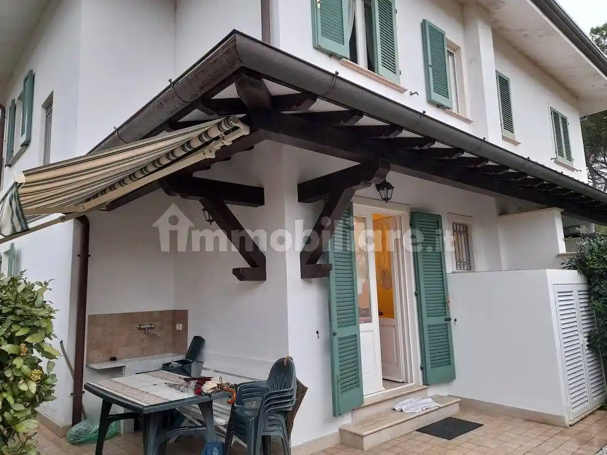 Villa in affitto a Forte dei Marmi