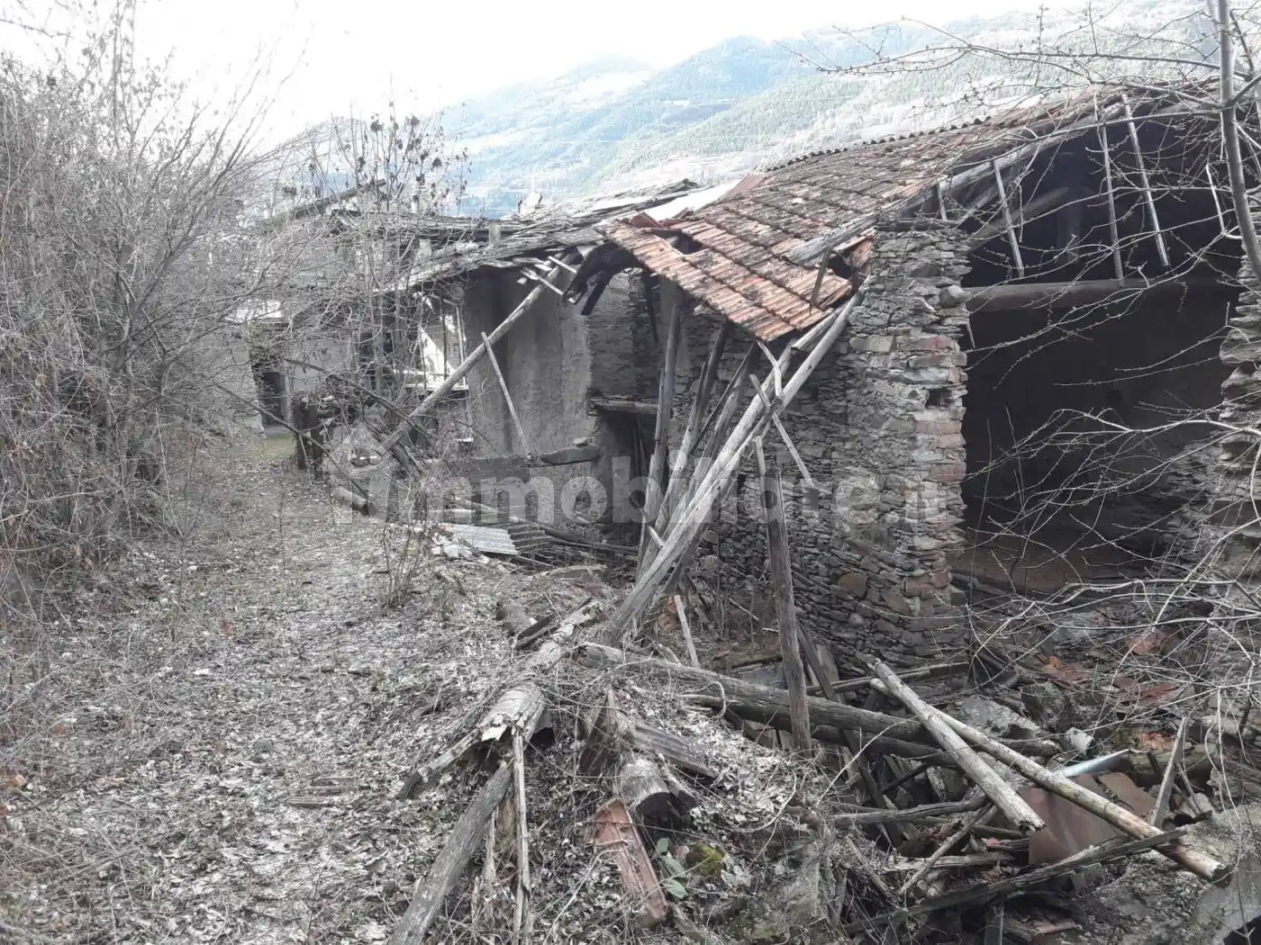 Terratetto unifamiliare frazione Champlong Mart, Villeneuve - foto 4