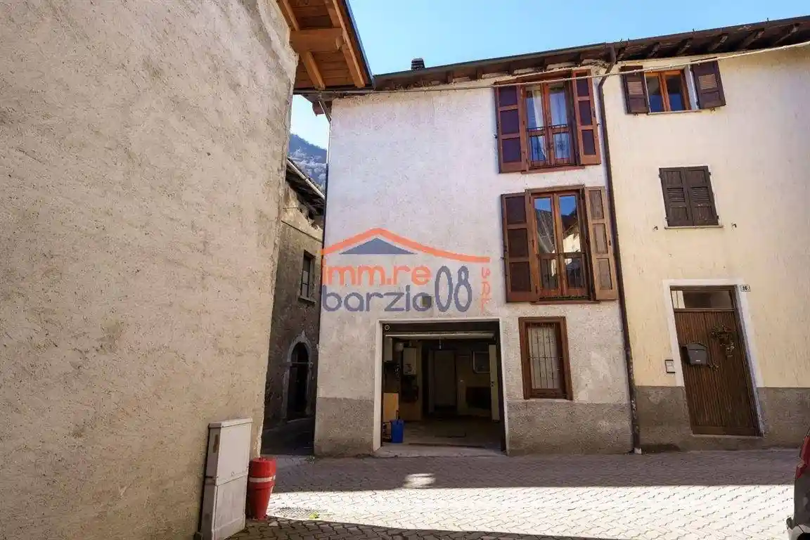 Casa indipendente in vendita a Cortenova