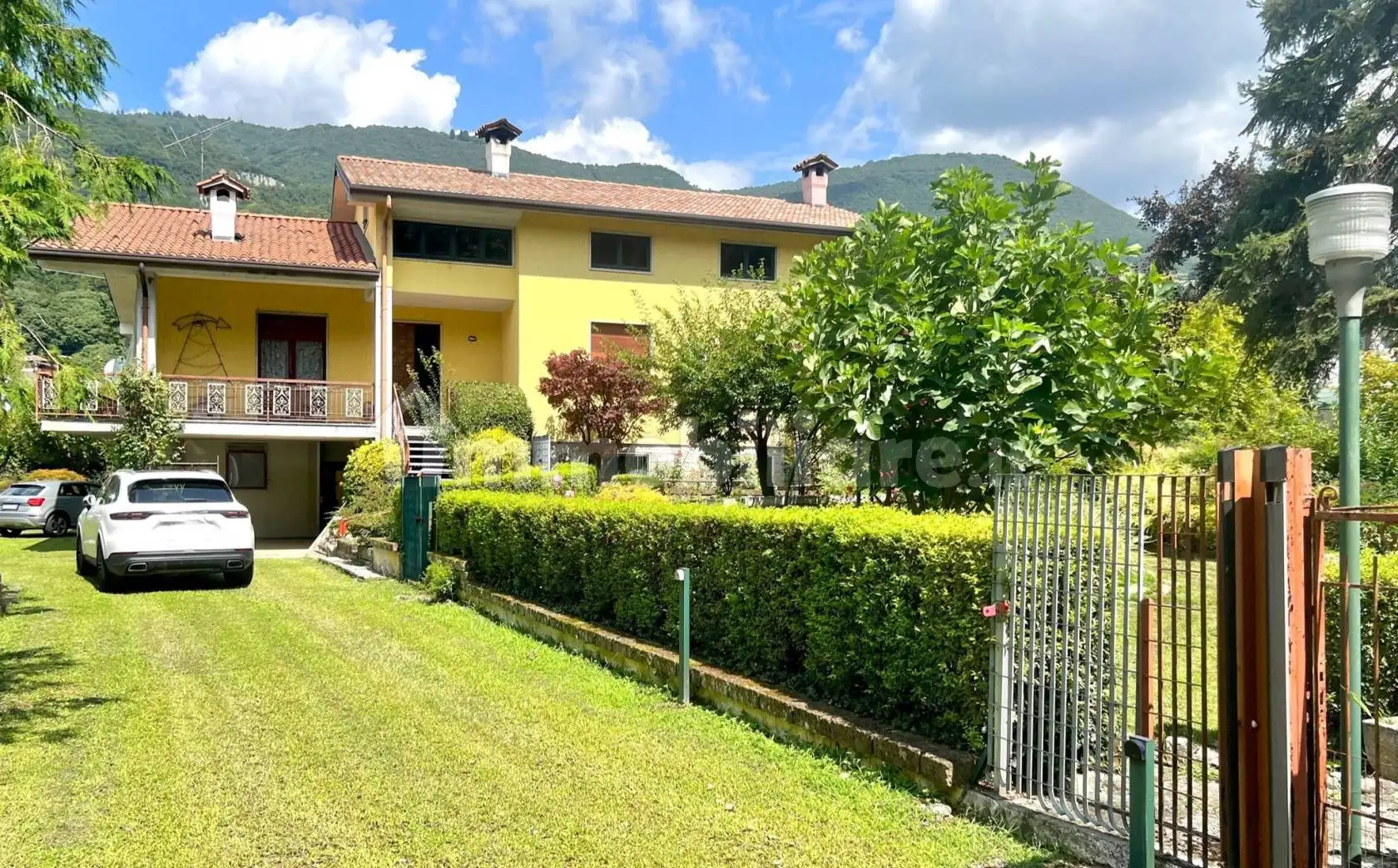 Villa in vendita a Spinone al Lago