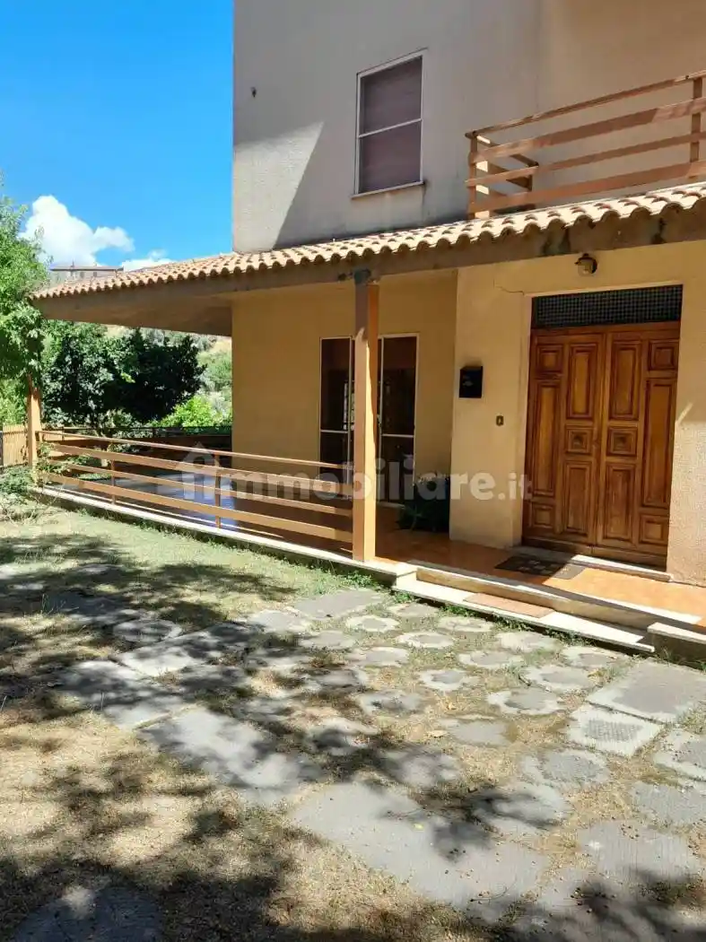 Appartamento via Salvador Allende 7, Centro, Taverna - foto 2