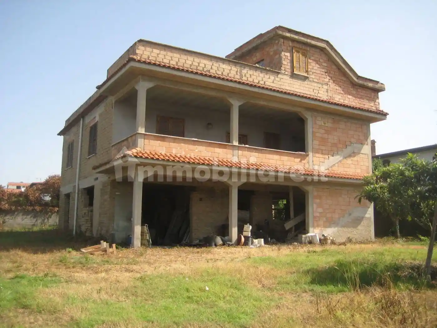 Villa in vendita a Aprilia