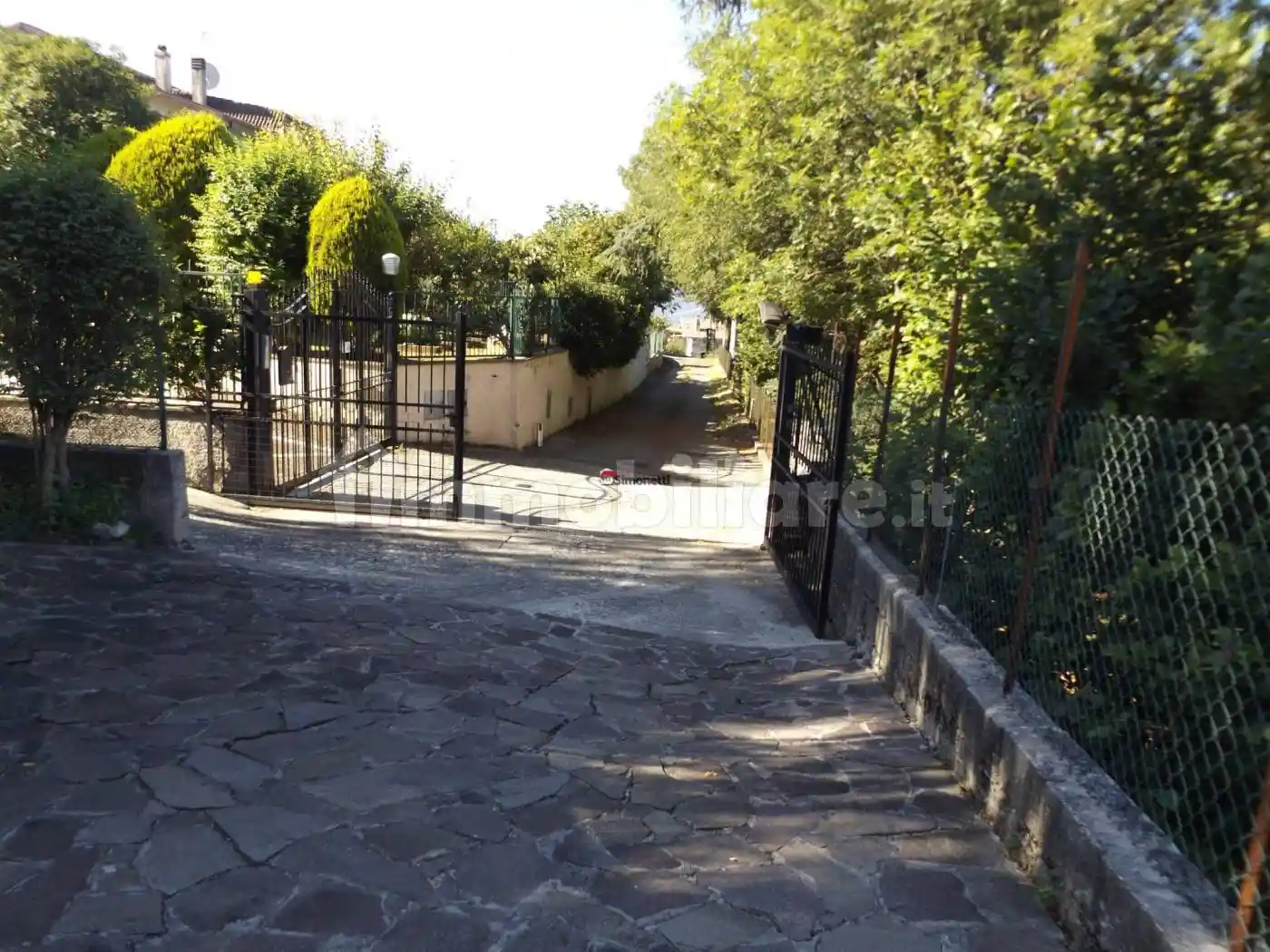 Villa bifamiliare via quartiere 17, Centro, Oricola - foto 2