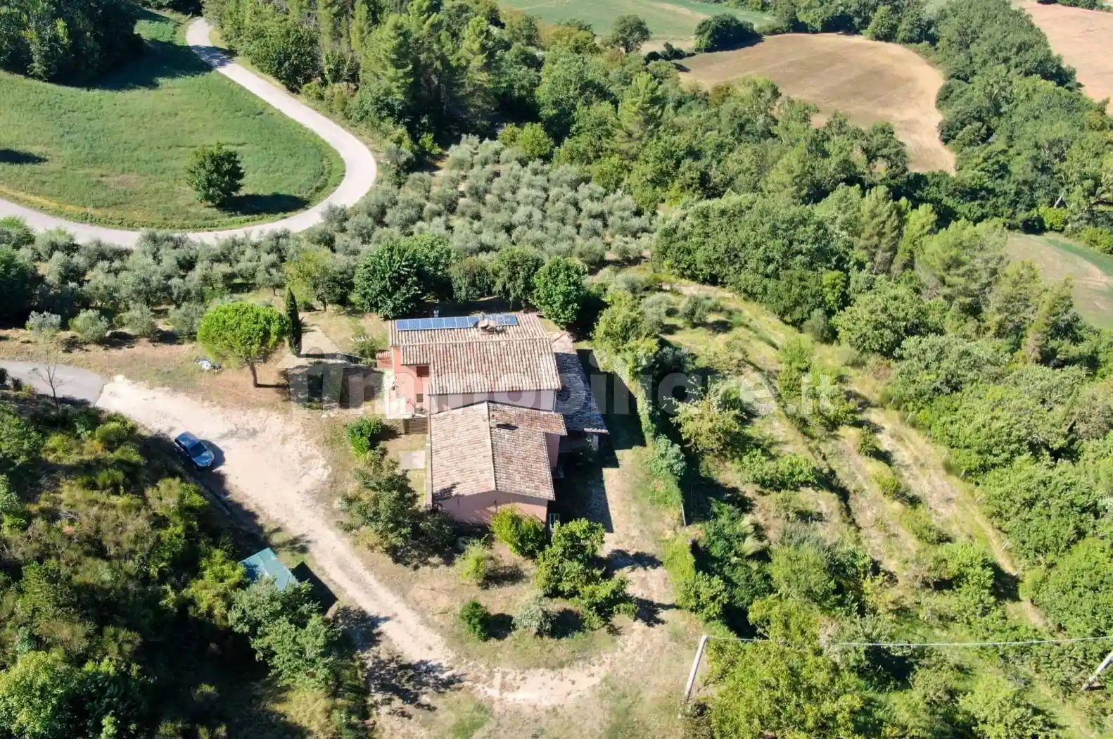 Rustico - Casale in vendita a Città di Castello