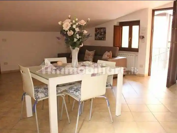 Trilocale vicolo dei Gesualdi, Centro, Monteforte Irpino - foto 3