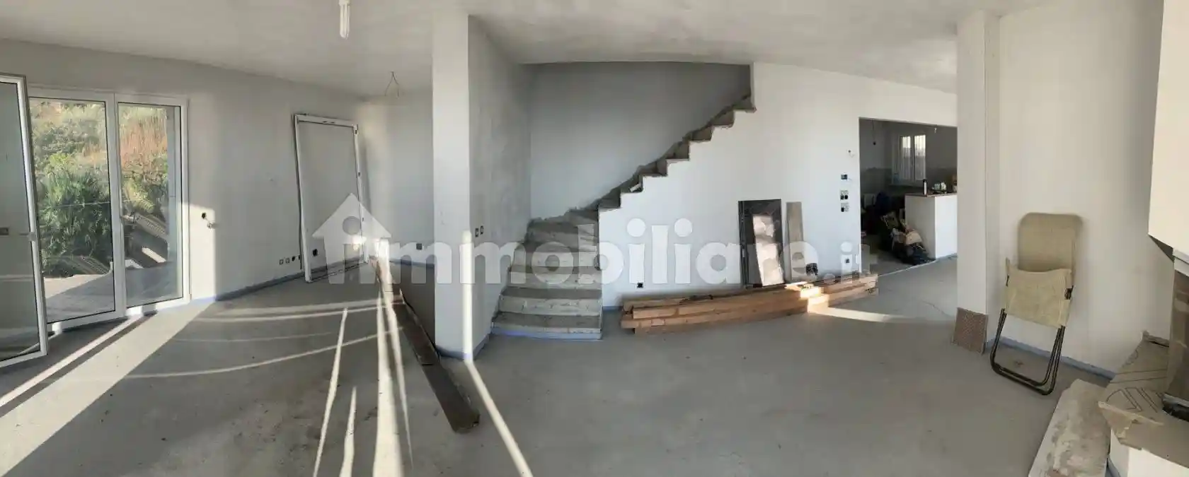 Villa in vendita a Massa