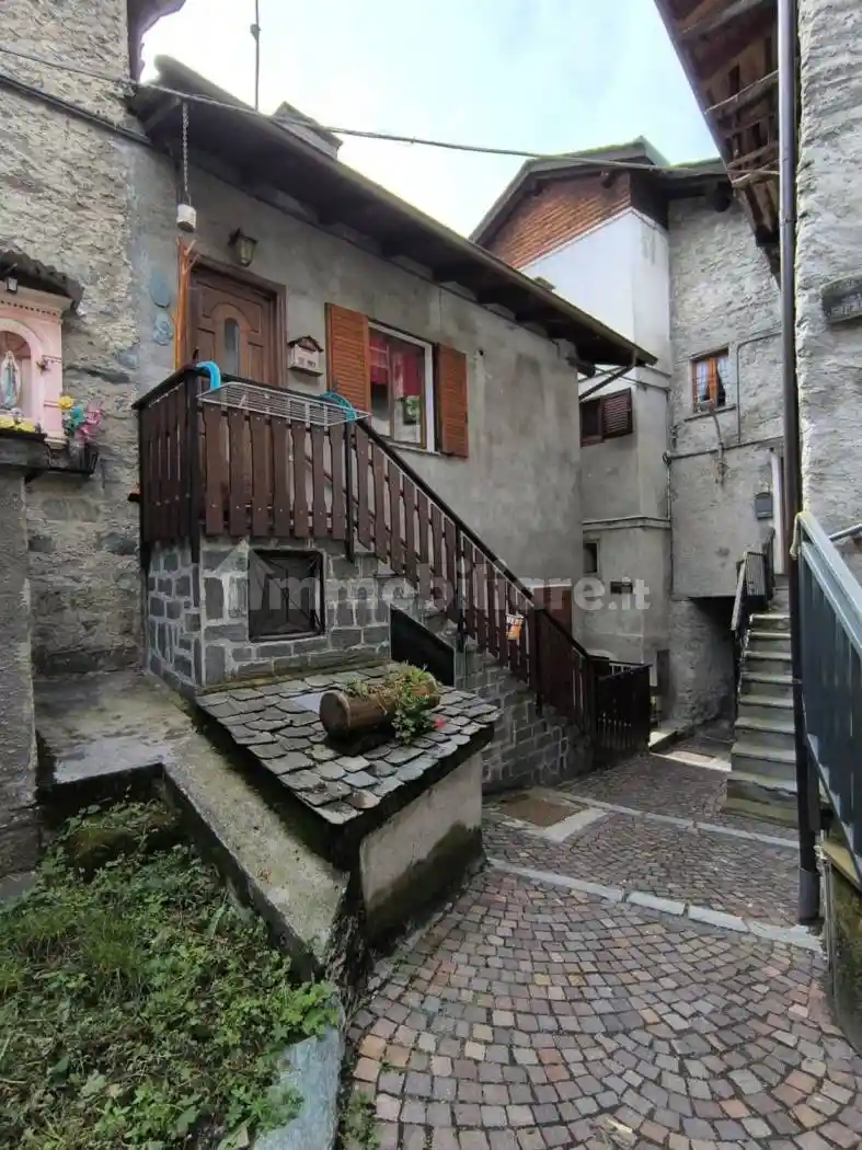 Casa indipendente in vendita a Caspoggio