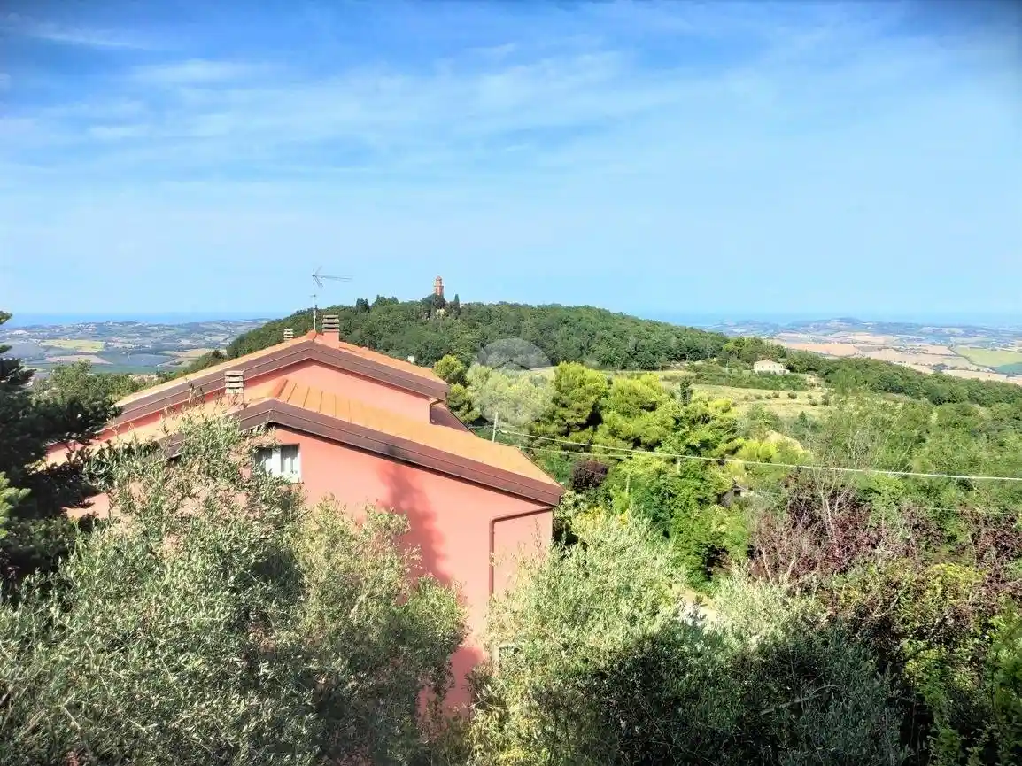 Casa indipendente in vendita a Colli al Metauro