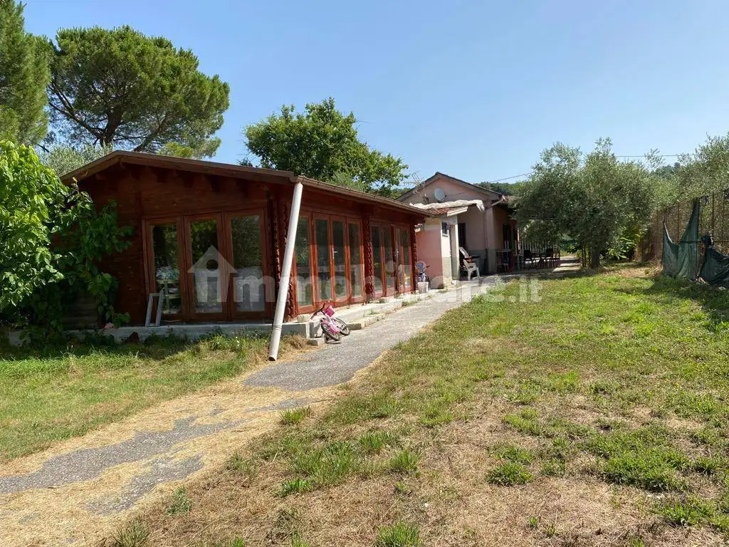 Rustico - Casale in vendita a Macchia d'Isernia