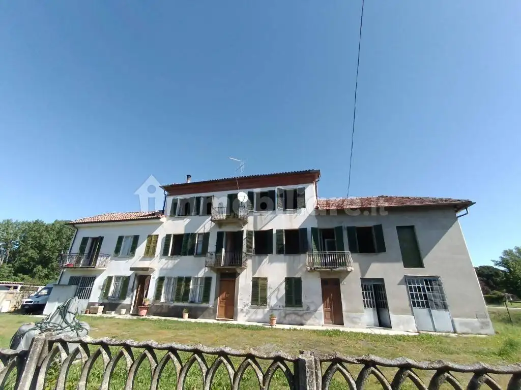 Rustico - Casale in vendita a Calamandrana