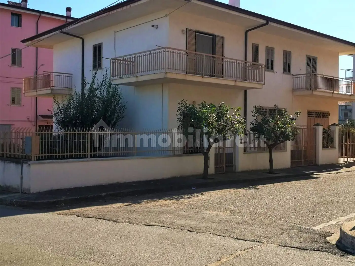 Villa in vendita a Cassano all'Ionio