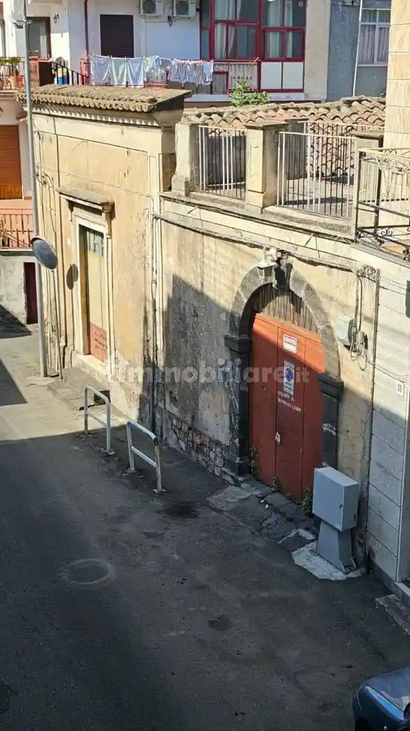 Casa indipendente in vendita a Aci Sant'Antonio