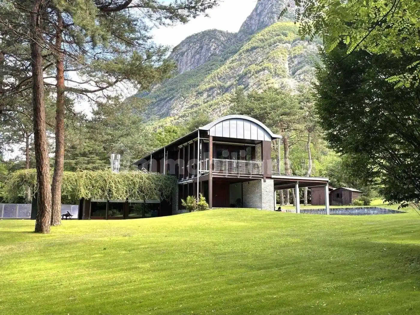 Villa in vendita a Chiavenna