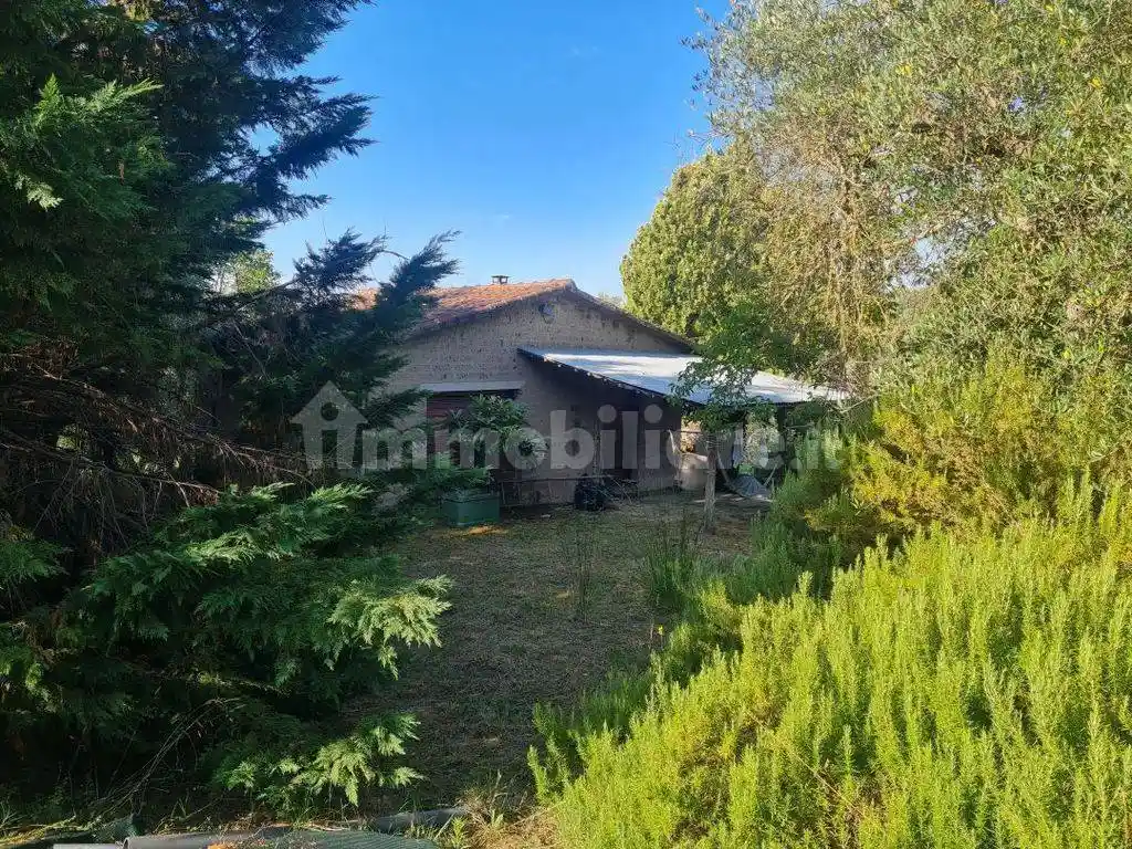 Rustico - Casale in vendita a Città della Pieve