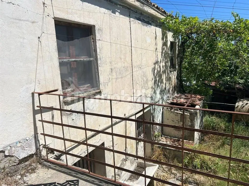 Casale Contrada Vallone, Civitella Casanova - foto 3