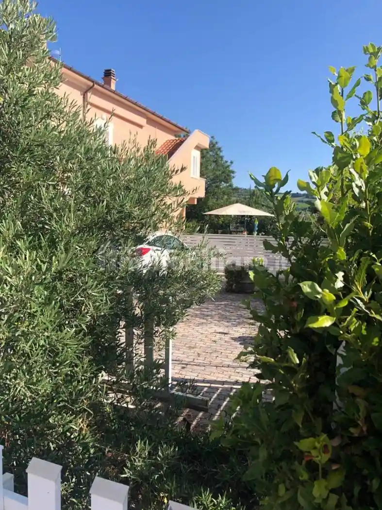 Rustico - Casale in vendita a Falerone