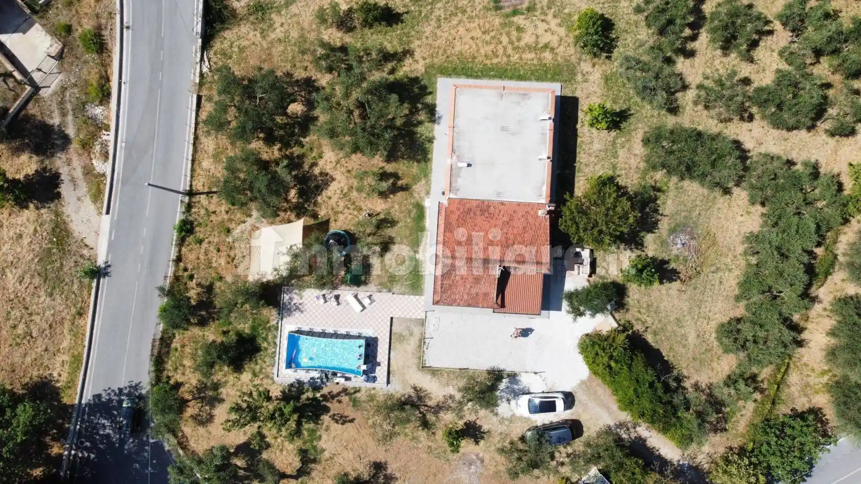 Villa in vendita a Castel San Lorenzo