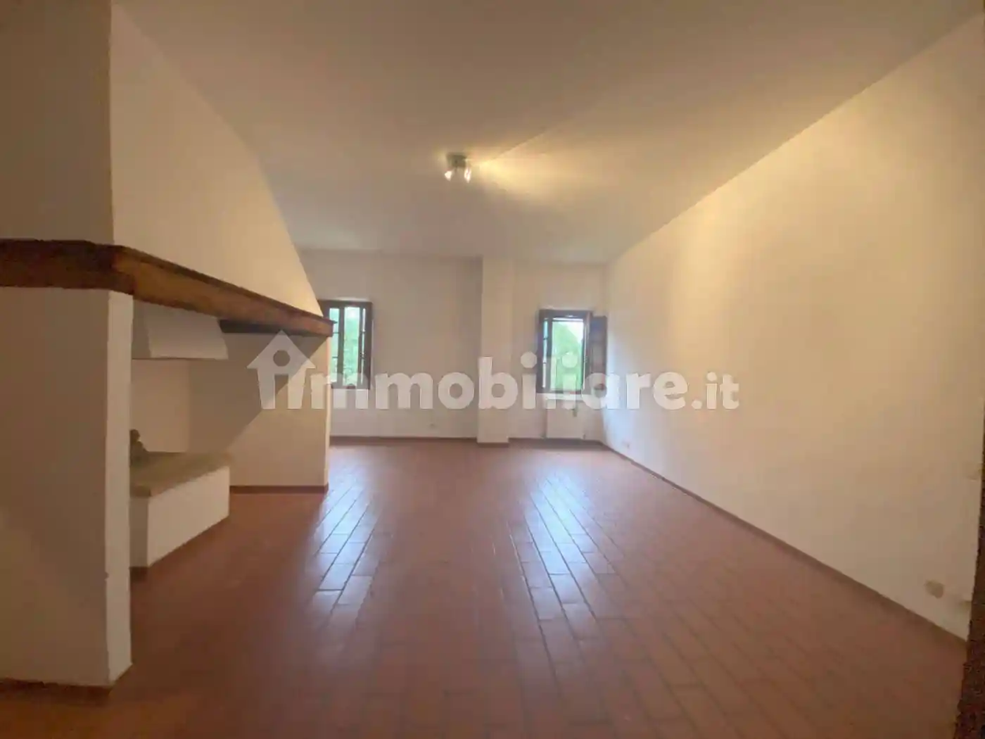 Rustico - Casale in vendita a Siena