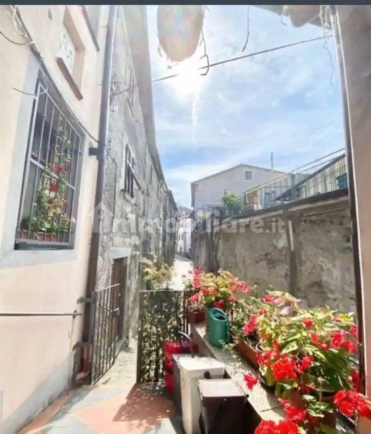 Casa indipendente in vendita a Fosdinovo