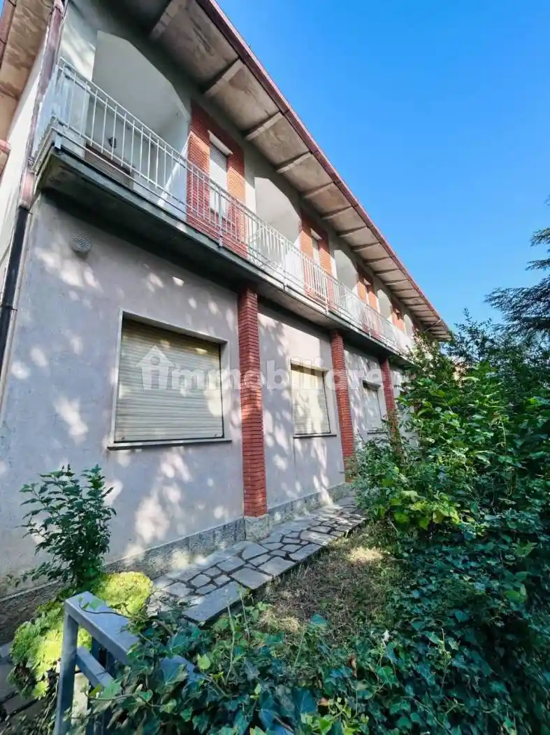 Palazzo - Edificio in vendita a Licciana Nardi