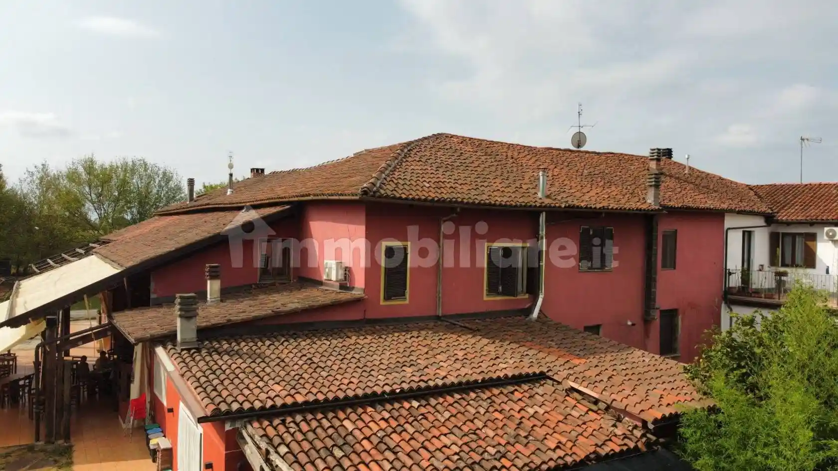 Palazzo - Edificio in vendita a Asti