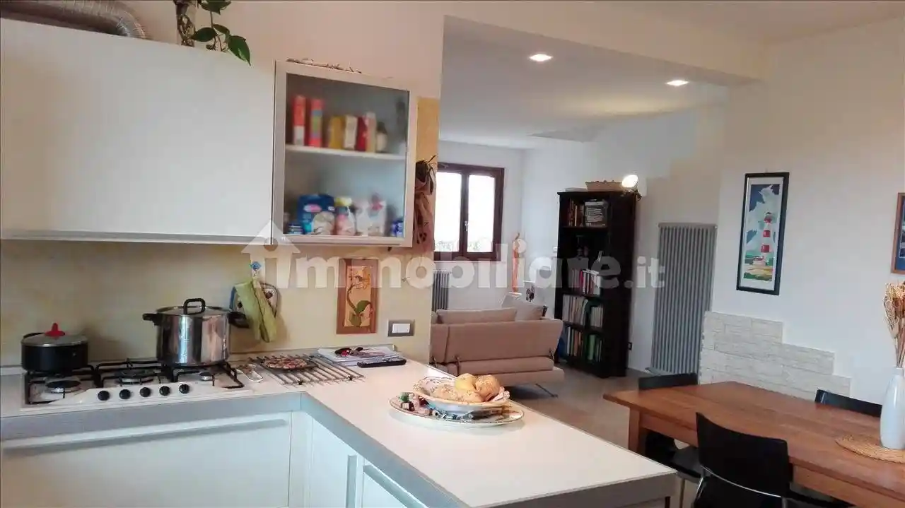 Villa unifamiliare, ottimo stato, 220 m², Vitellino, Castiglione del Lago - foto 4