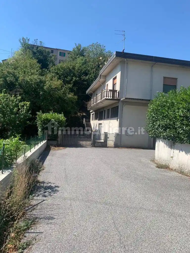 Villa in vendita a Pontremoli