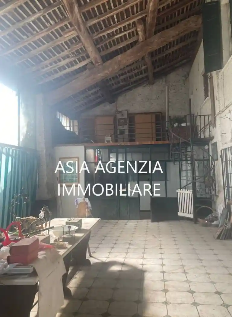 Rustico - Casale in vendita a Quinzano d'Oglio