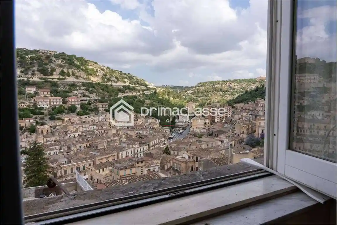 Casa indipendente in vendita a Modica