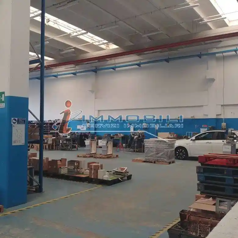 Palazzo - Edificio in Vendita - foto 2