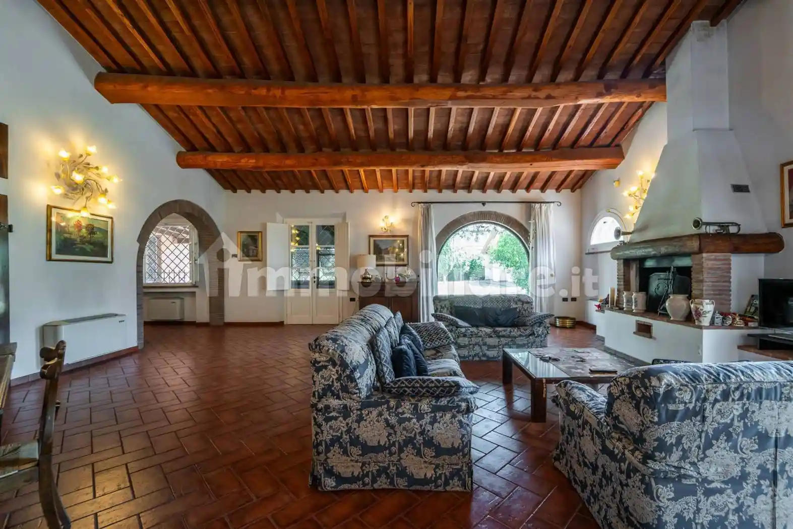 Villa in vendita a Cecina