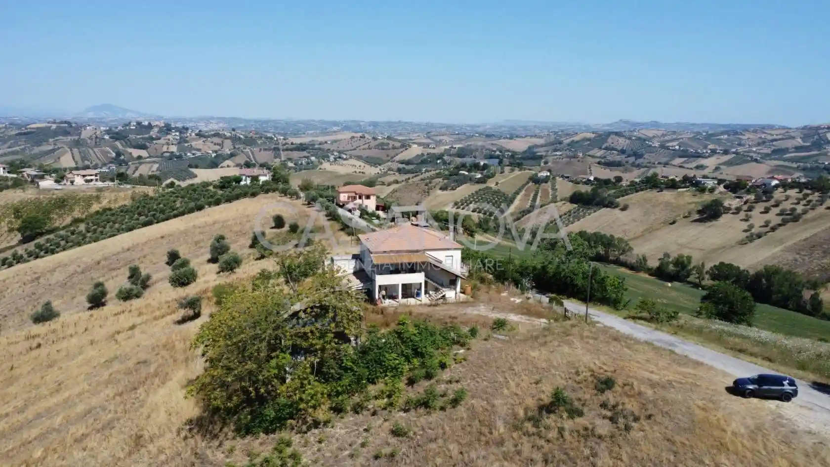 Rustico, da ristrutturare, 350 m², Mosciano Sant'Angelo - foto 5