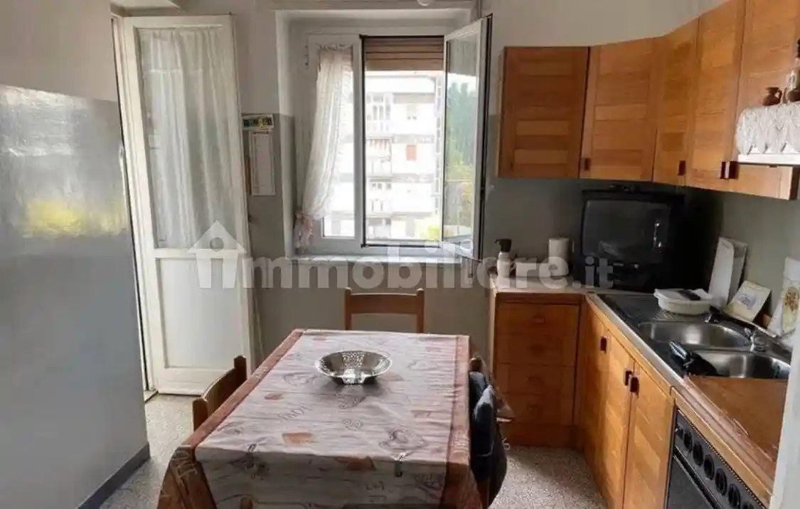 Quadrilocale via Don Luigi Sturzo 9, Centro, Matera - foto 3