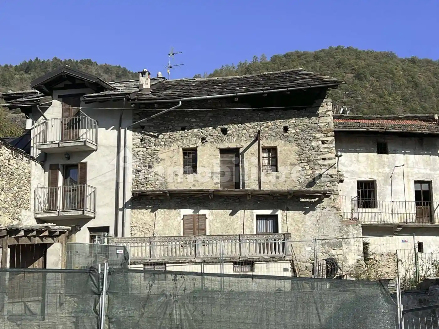 Rustico - Casale in vendita a Aosta
