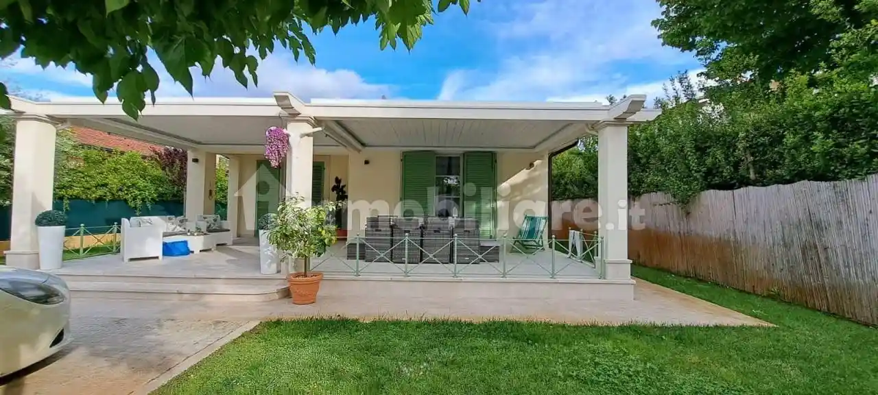 Villa in affitto a Forte dei Marmi