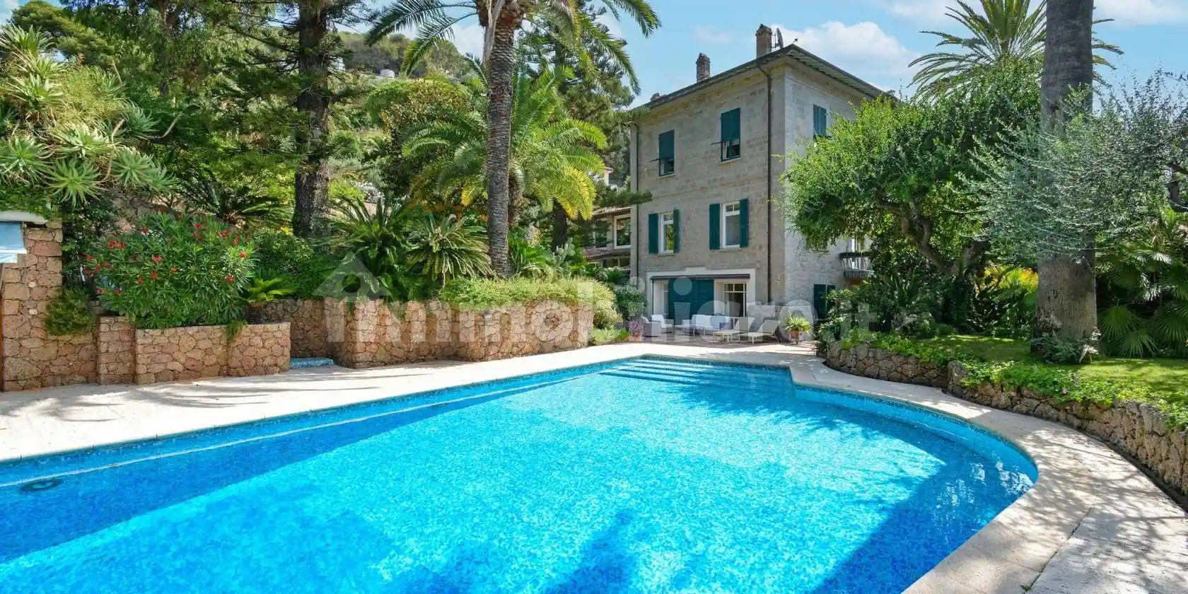 Appartamento in vendita a Bordighera